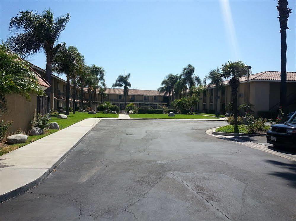 Motel 6 - Anaheim Hills, CA Exterior foto